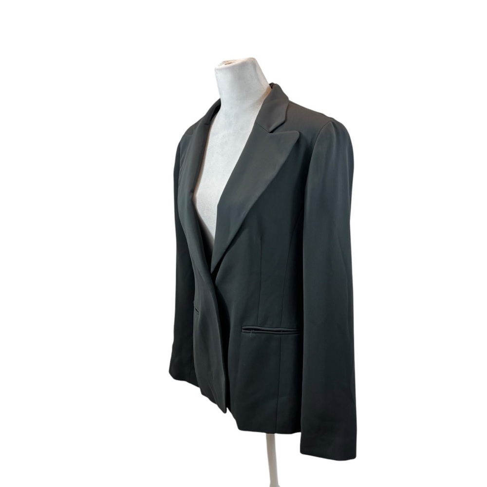New without tags Ladies Yansi Fugel Brand Grey Lined Single Button Blazer Size 8